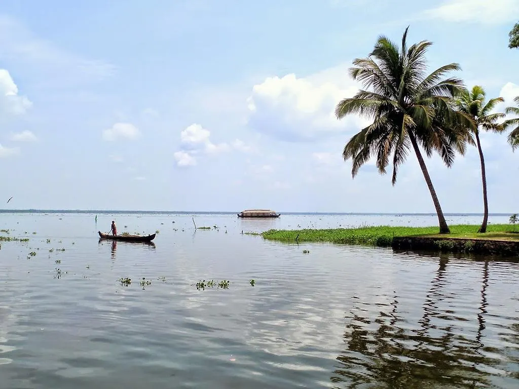 Eco Trails Houseboats Hotel Kumarakom India