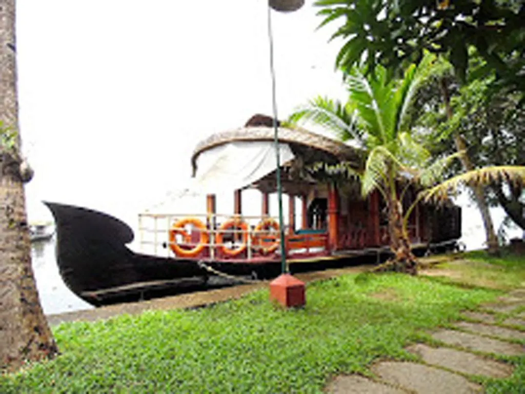 Eco Trails Houseboats Hotel Kumarakom 0*,  India
